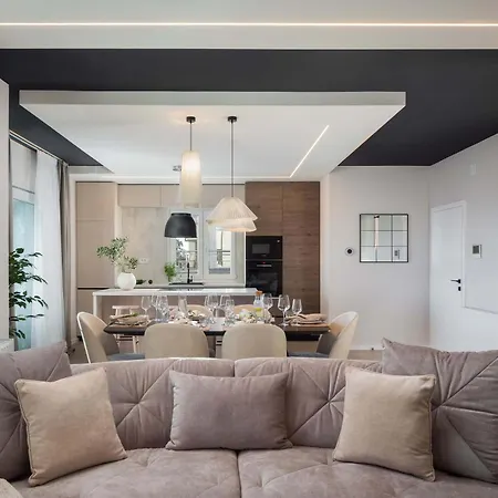 Nova Villa *