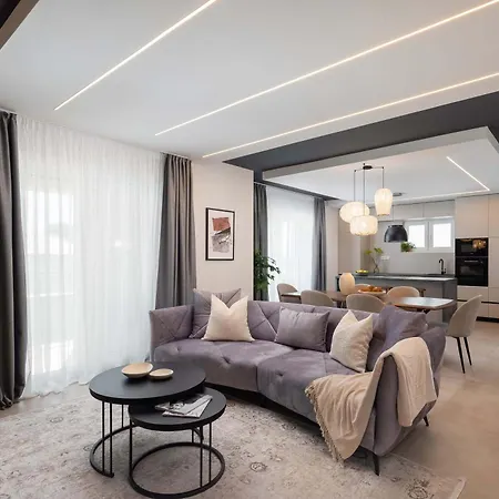 Nova Villa