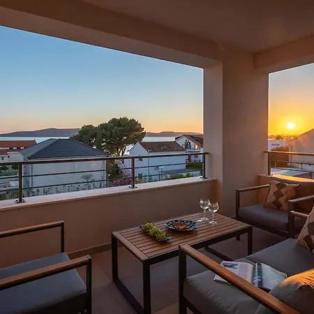 Nova Villa