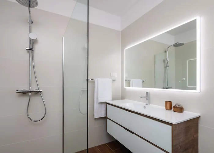 Nova * Brodarica (Sibenik-Knin)