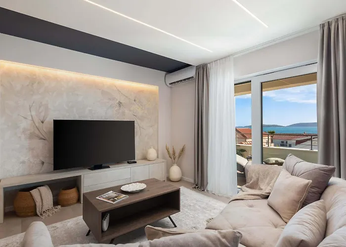 Nova * ブロダリツァ