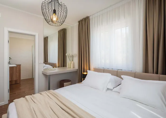 Nova Vila Brodarica (Sibenik-Knin)